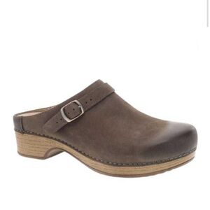 Dansko Tan Leather Clogs with Buckle